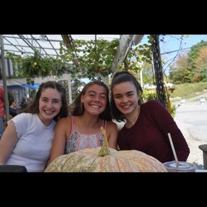 Meet your Posher, Emma